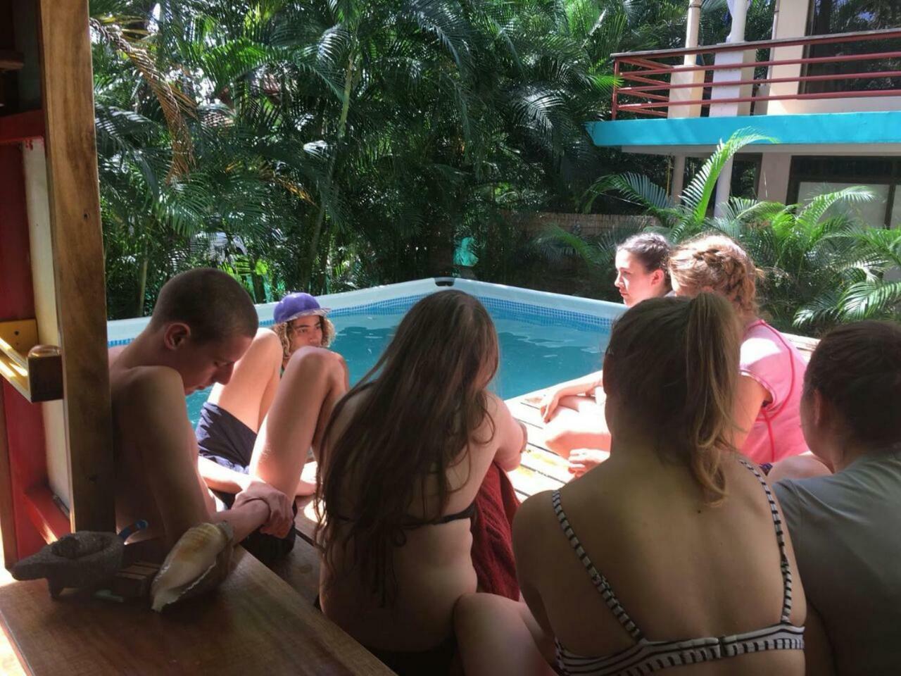 Chicama : Burnt Toast Surfcamp Lägenhet Nosara Exteriör bild